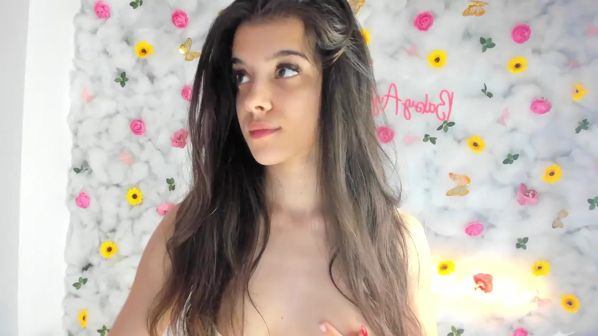 Gallery image thumbnail from BabyAylin's myfreecams stream on, 02/20/2025, 08:03 image 18 of 20