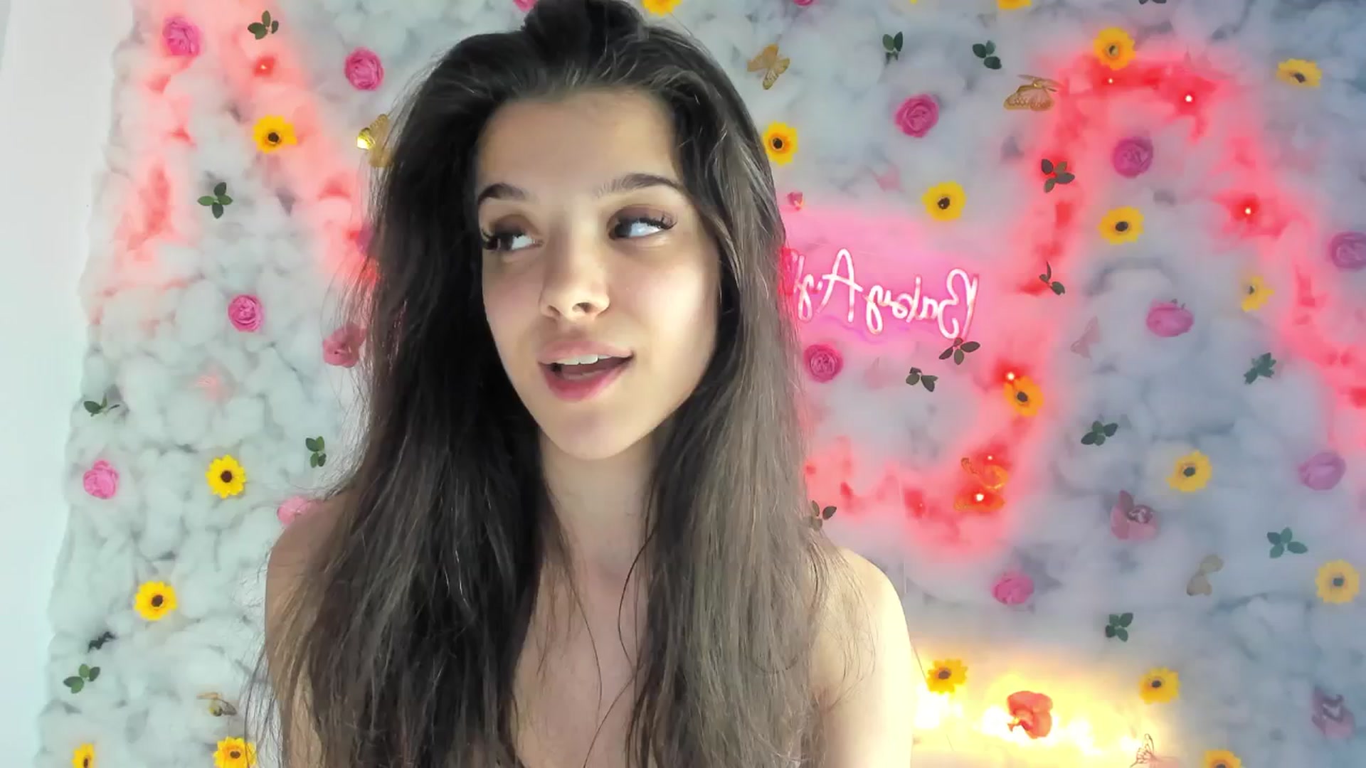 Gallery image thumbnail from BabyAylin's myfreecams stream on, 02/21/2025, 09:14 image 16 of 20