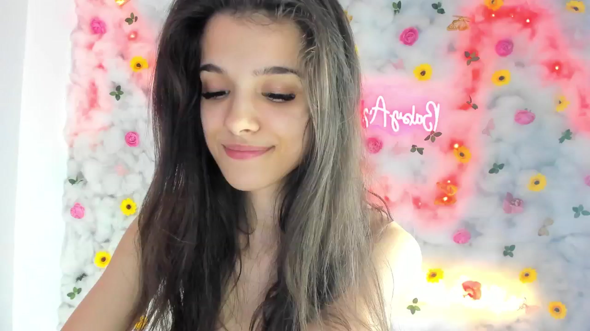 Gallery image thumbnail from BabyAylin's myfreecams stream on, 02/21/2025, 11:19 image 17 of 20