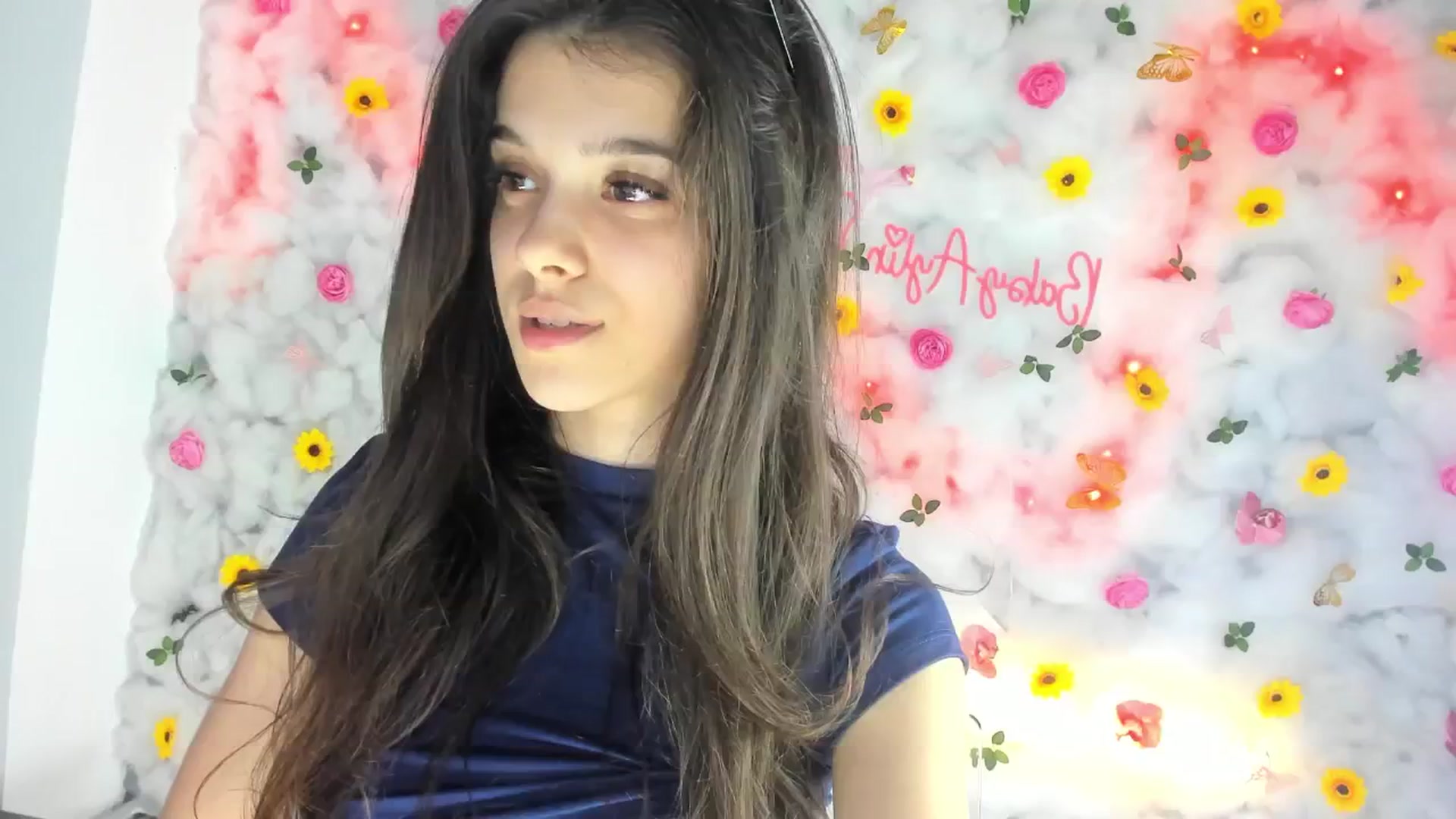Gallery image thumbnail from BabyAylin's myfreecams stream on, 02/23/2025, 20:21 image 6 of 20