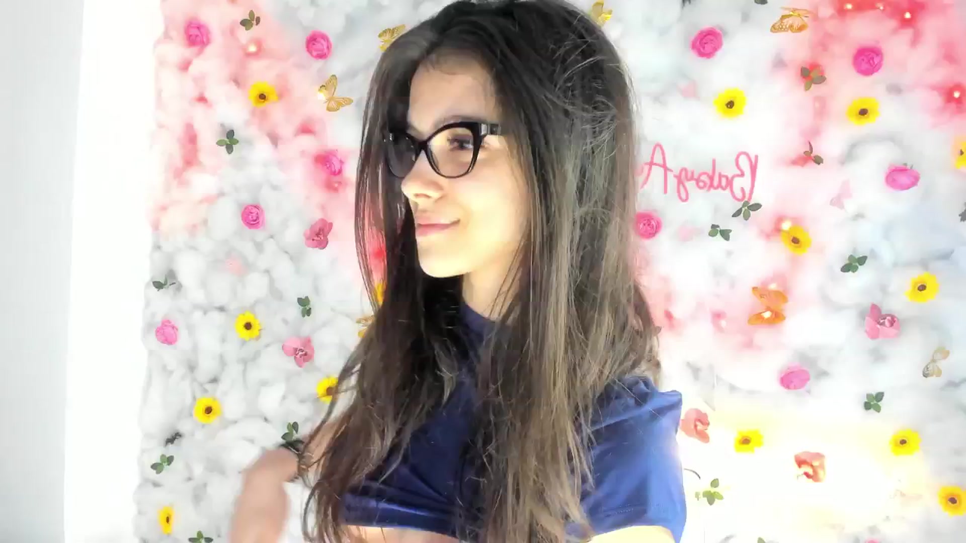 Gallery image thumbnail from BabyAylin's myfreecams stream on, 02/23/2025, 20:21 image 13 of 20