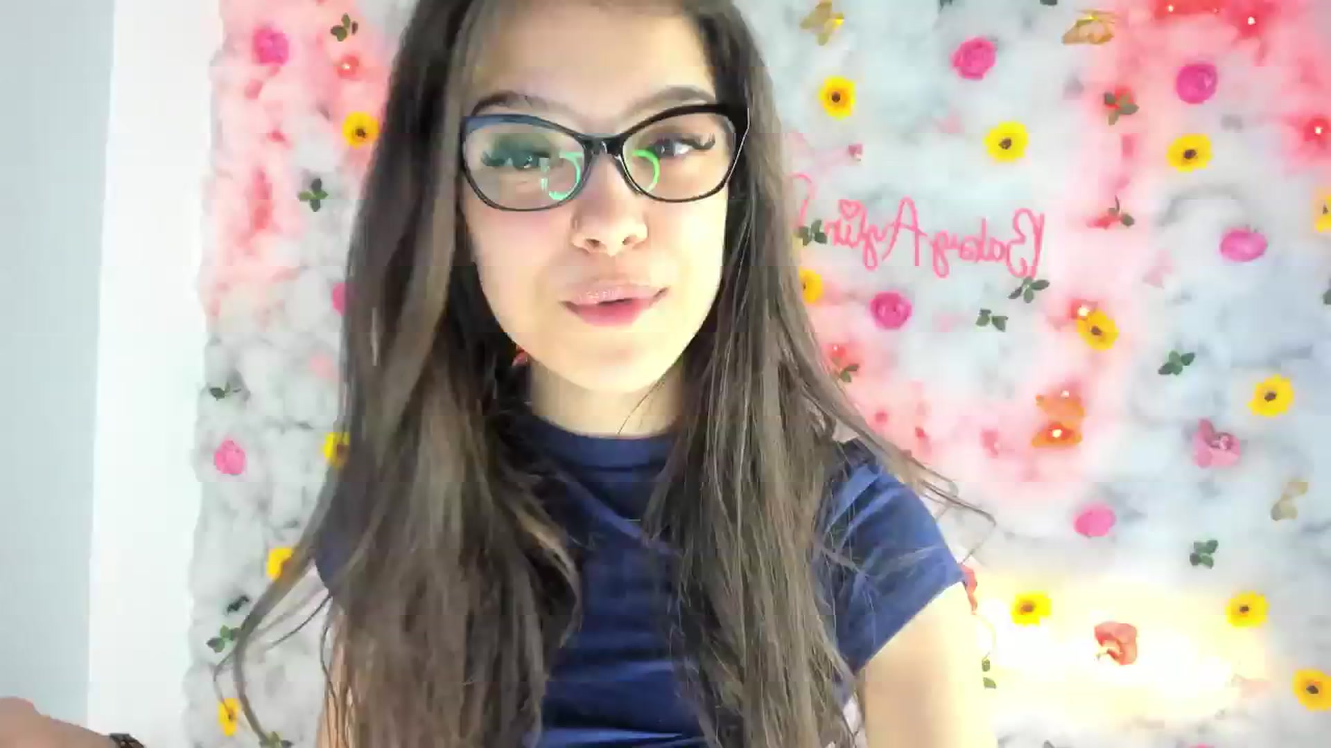 Gallery image thumbnail from BabyAylin's myfreecams stream on, 02/23/2025, 20:21 image 14 of 20