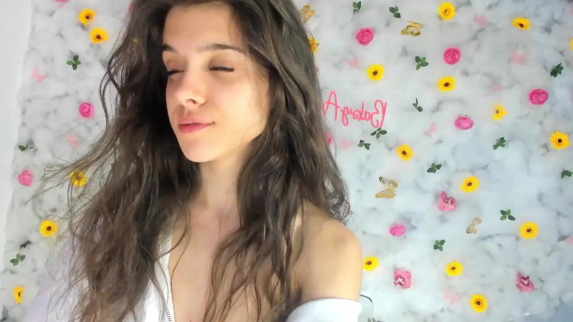 Gallery image thumbnail from BabyAylin's myfreecams stream on, 02/26/2025, 10:46 image 20 of 20