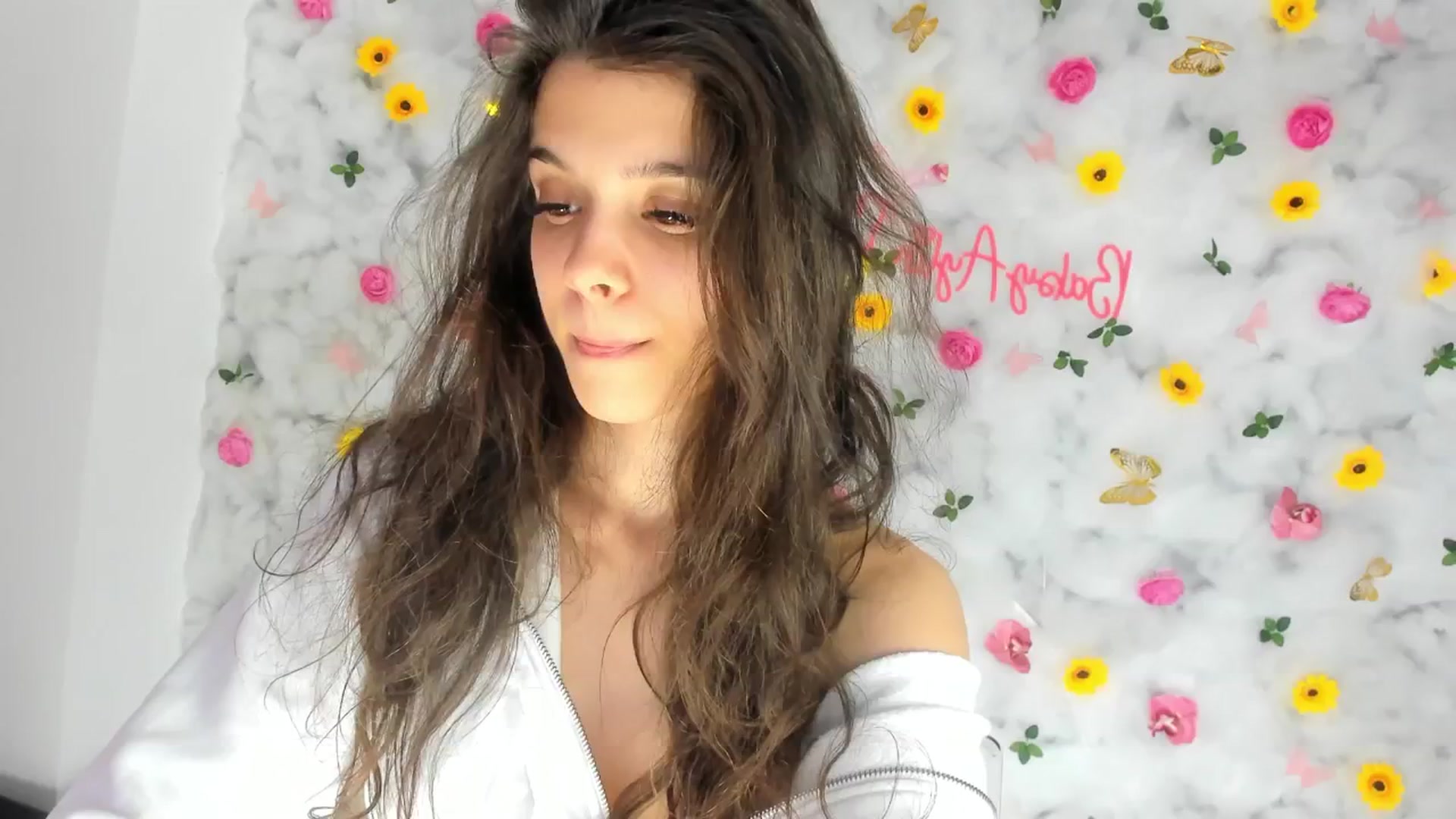 Gallery image thumbnail from BabyAylin's myfreecams stream on, 02/26/2025, 10:46 image 7 of 20