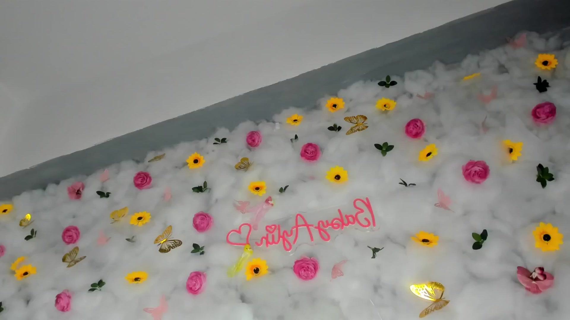 Gallery image thumbnail from BabyAylin's myfreecams stream on, 03/01/2025, 12:04 image 6 of 20