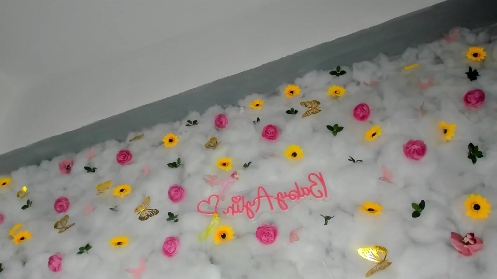 Gallery image thumbnail from BabyAylin's myfreecams stream on, 03/01/2025, 12:04 image 4 of 20