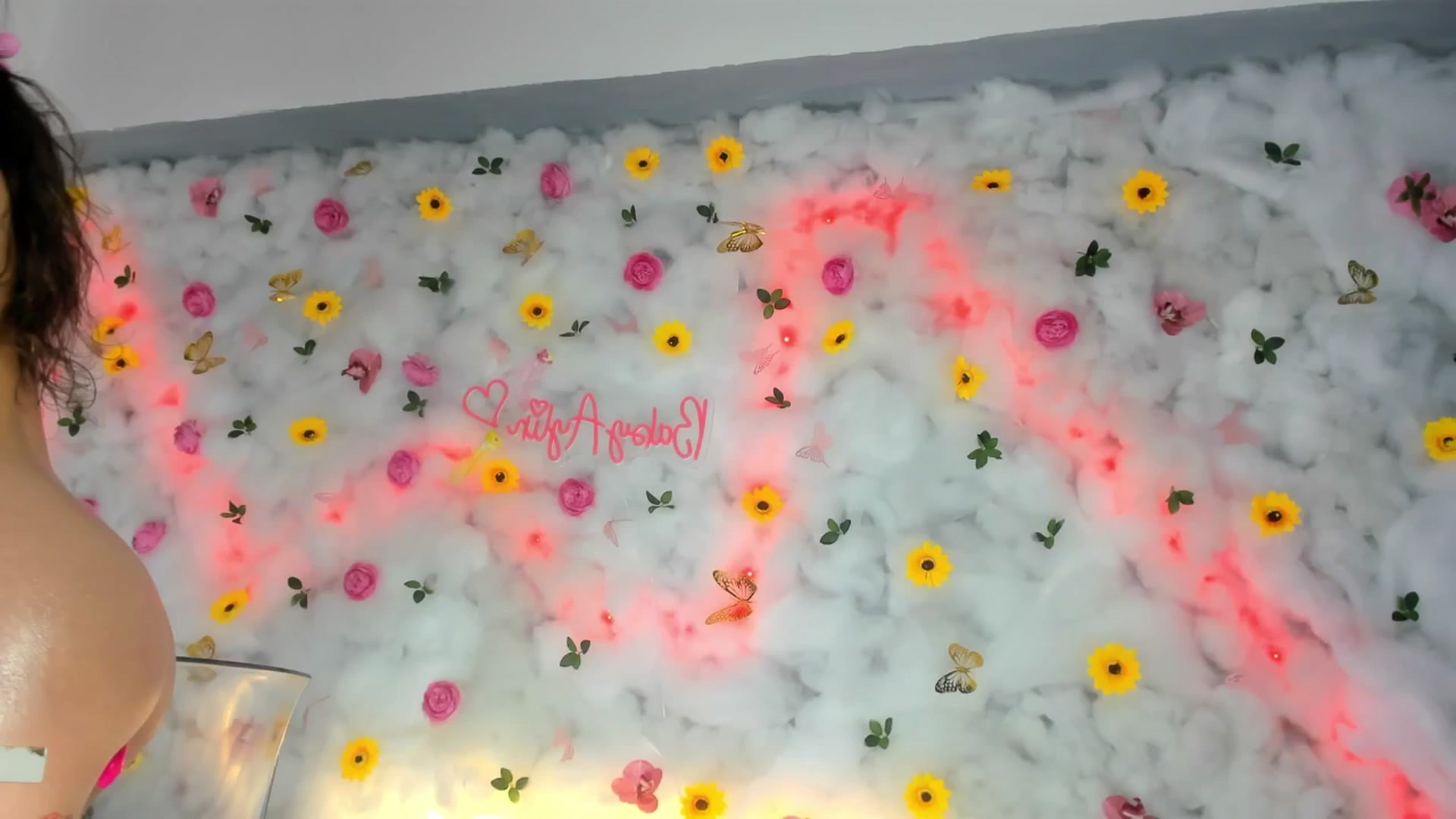 Gallery image thumbnail from BabyAylin's myfreecams stream on, 03/16/2025, 09:09 image 13 of 20