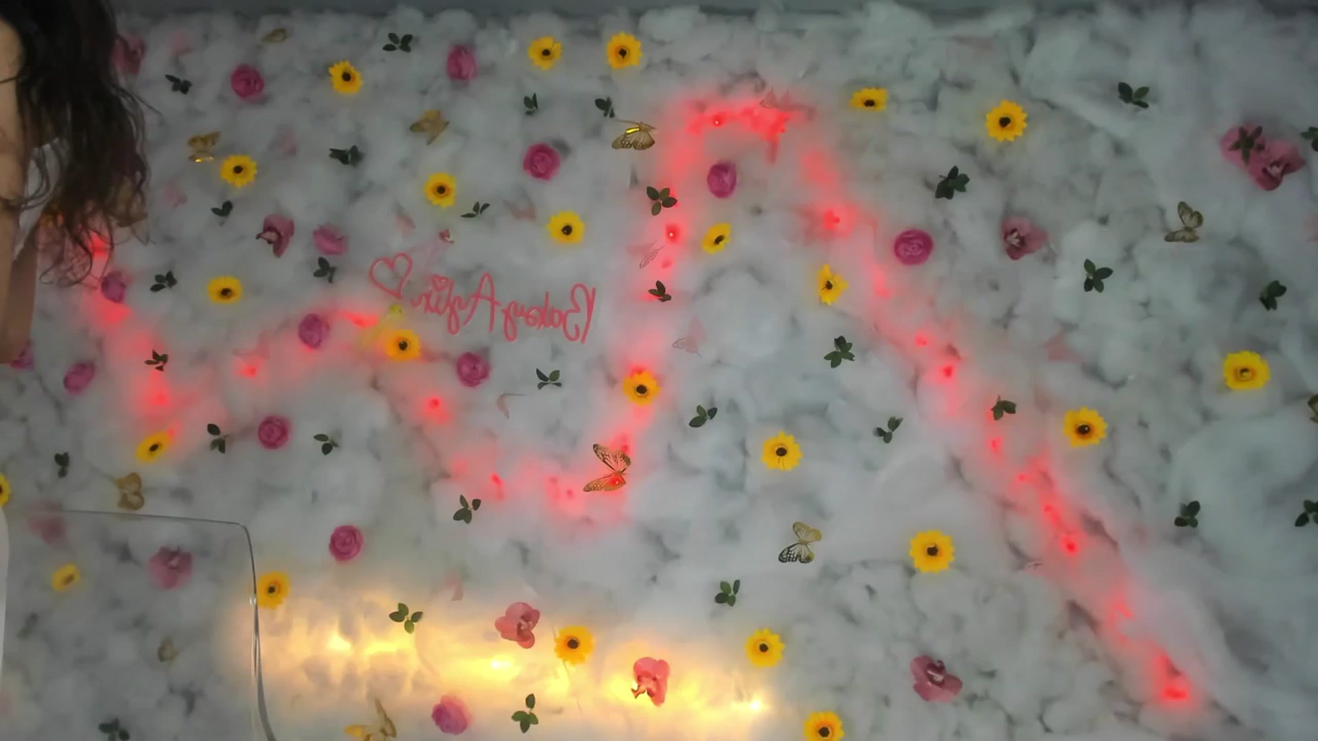 Gallery image thumbnail from BabyAylin's myfreecams stream on, 03/16/2025, 12:34 image 16 of 20