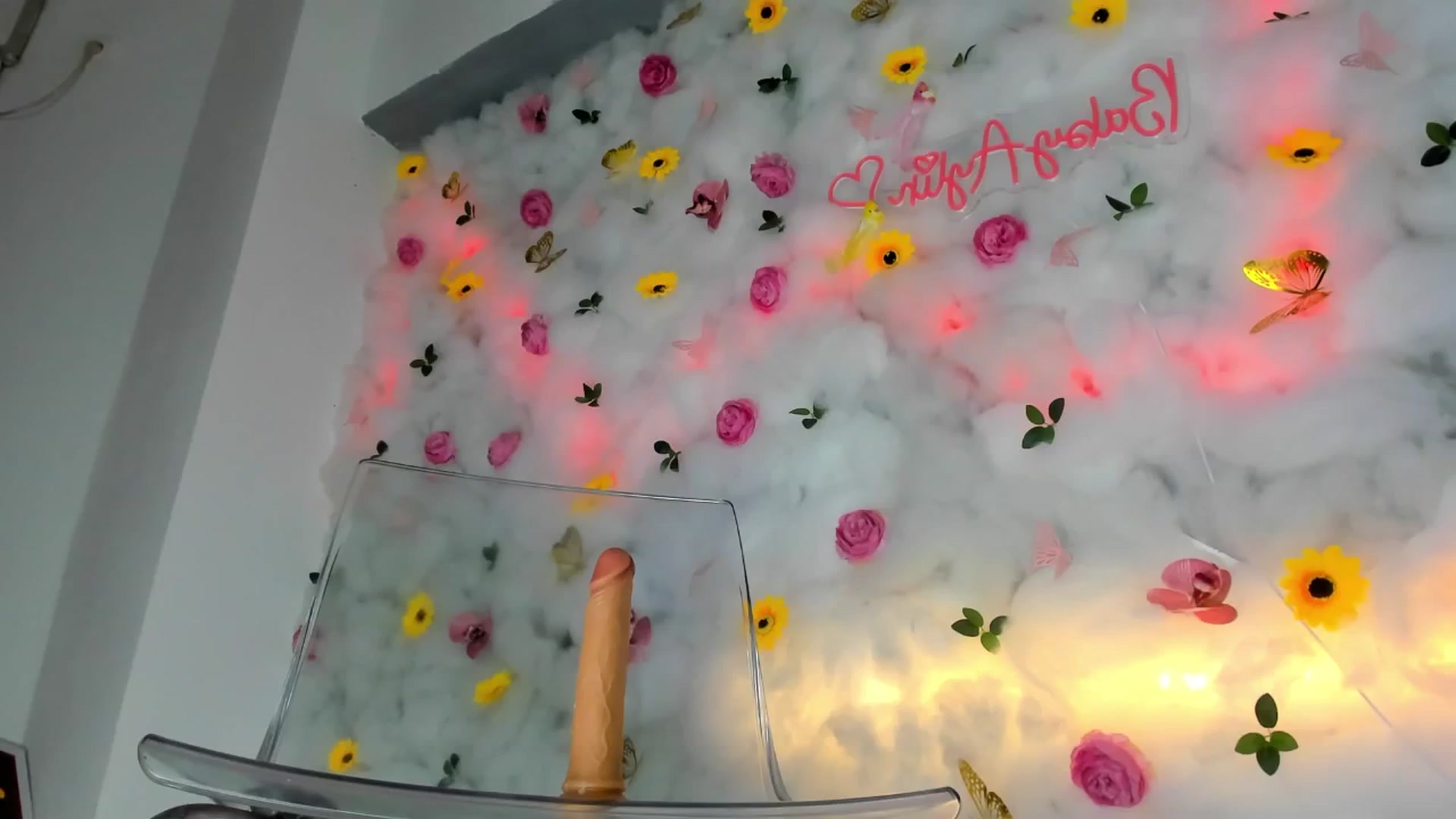 Gallery image thumbnail from BabyAylin's myfreecams stream on, 03/16/2025, 12:34 image 8 of 20
