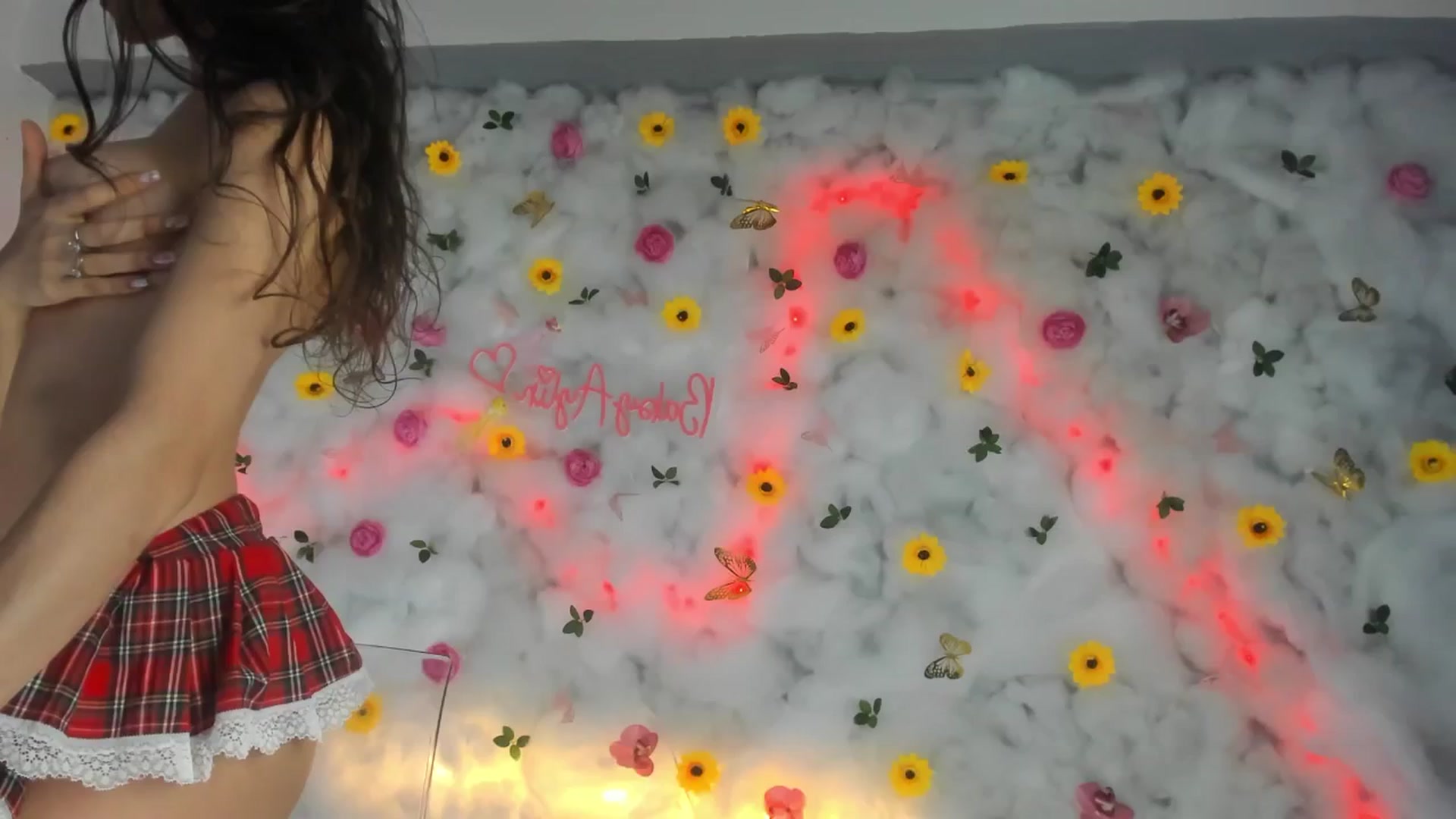 Gallery image thumbnail from BabyAylin's myfreecams stream on, 03/17/2025, 14:15 image 5 of 20