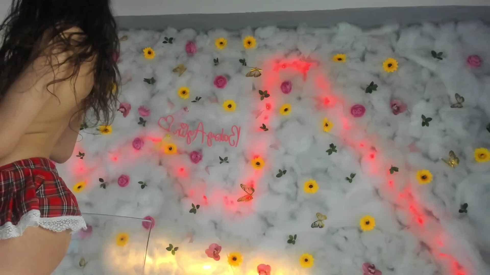 Gallery image thumbnail from BabyAylin's myfreecams stream on, 03/17/2025, 14:15 image 4 of 20