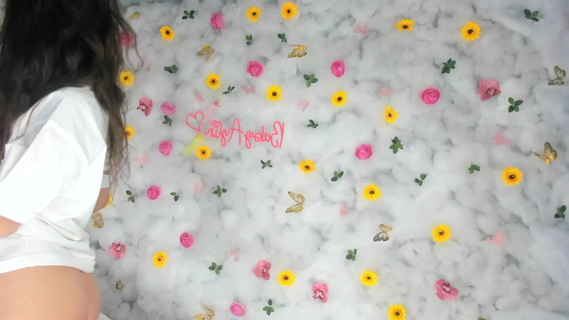 Gallery image thumbnail from BabyAylin's myfreecams stream on, 03/19/2025, 12:12 image 17 of 20