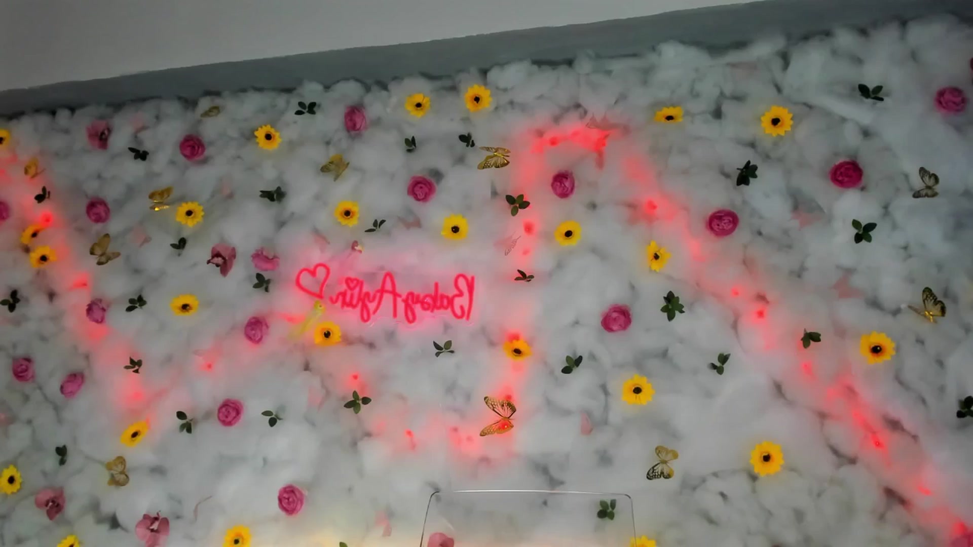 Gallery image thumbnail from BabyAylin's myfreecams stream on, 03/20/2025, 12:54 image 12 of 20