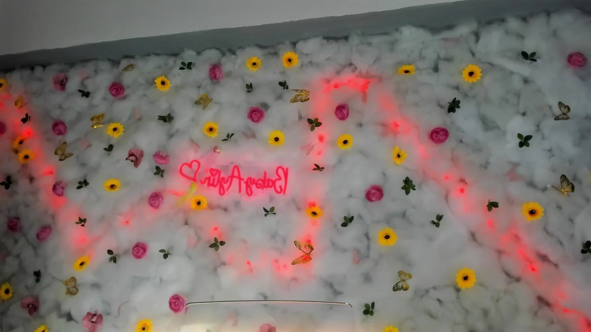 Gallery image thumbnail from BabyAylin's myfreecams stream on, 03/20/2025, 12:54 image 11 of 20