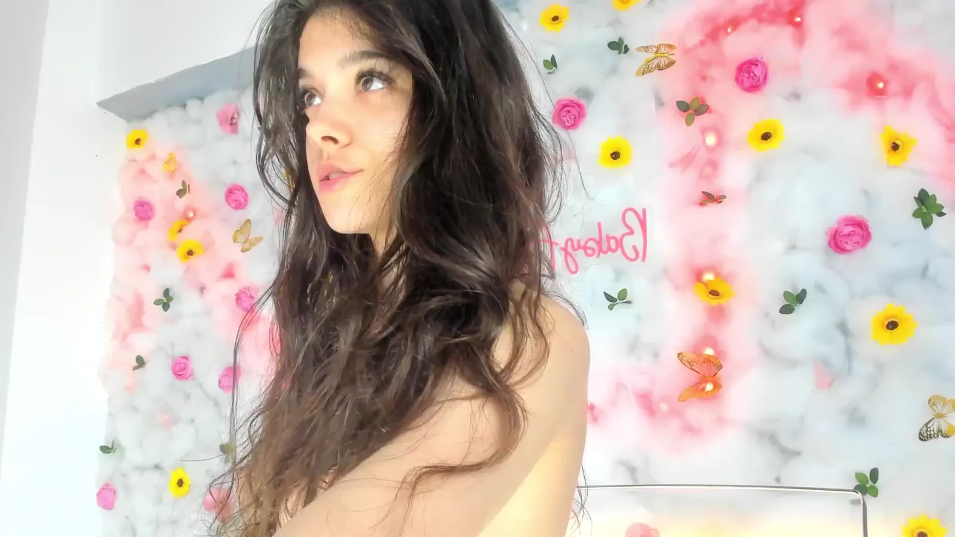 Gallery image thumbnail from BabyAylin's myfreecams stream on, 03/22/2025, 12:08 image 20 of 20