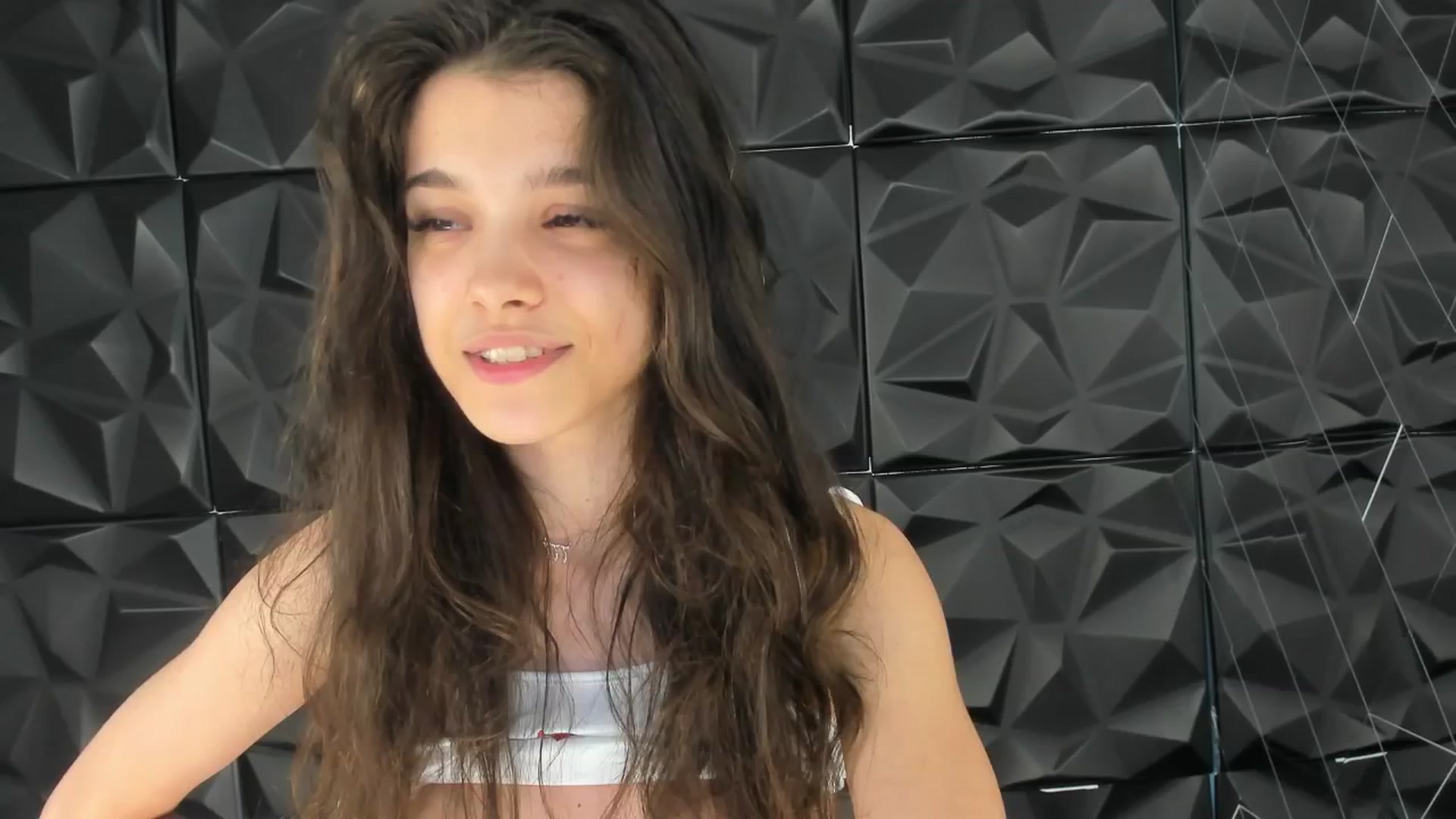 Gallery image thumbnail from BabyAylin's myfreecams stream on, 03/29/2025, 10:52 image 6 of 20