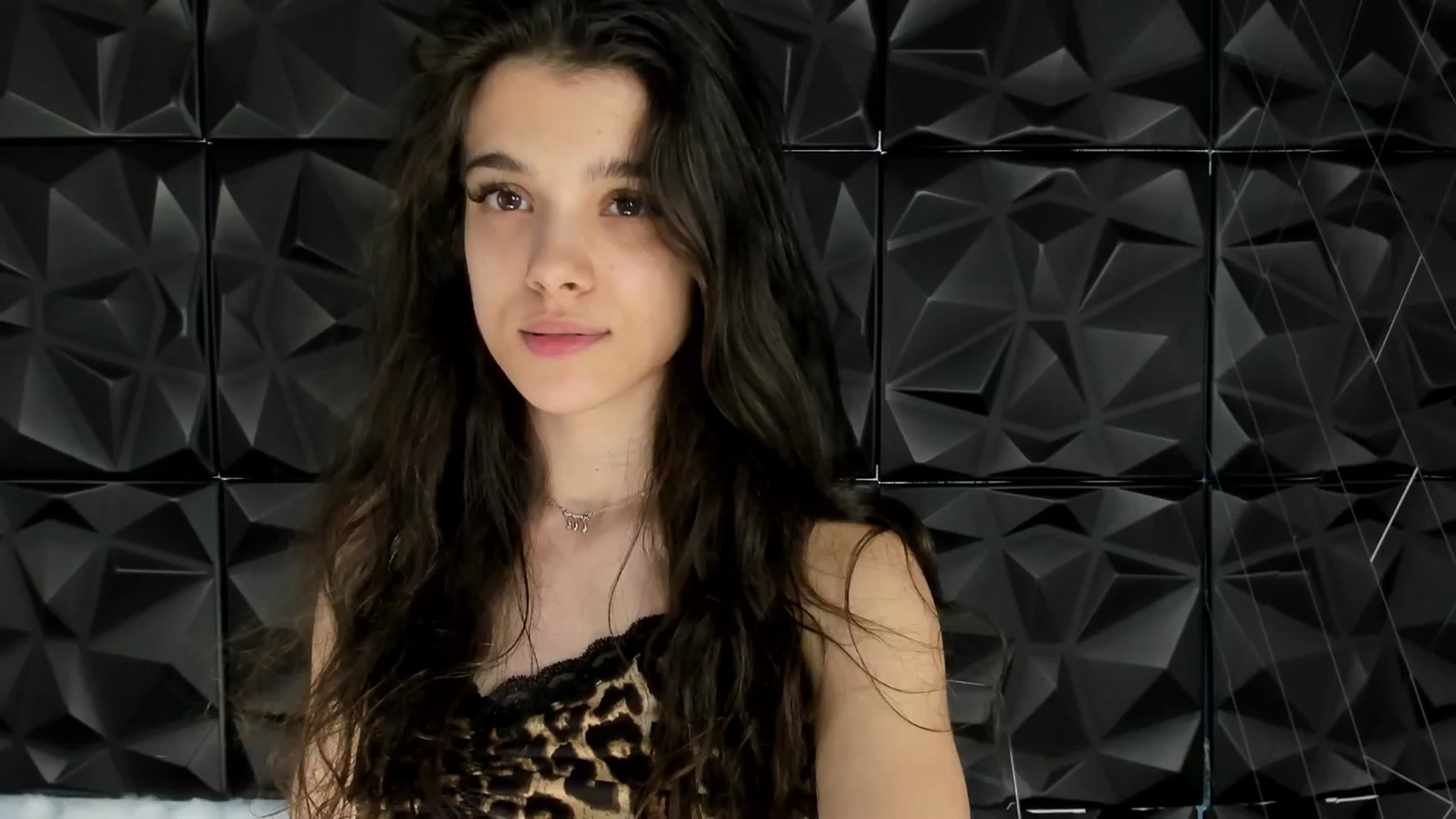 Gallery image thumbnail from BabyAylin's myfreecams stream on, 03/30/2025, 10:18 image 8 of 20