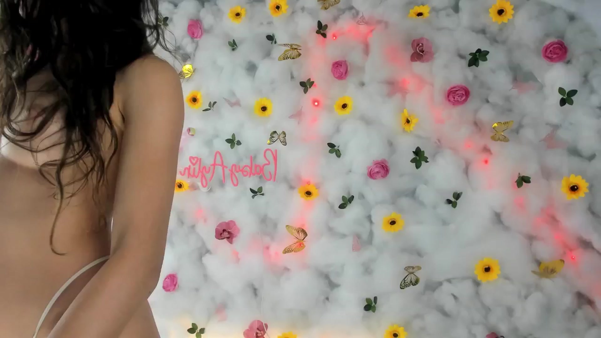 Gallery image thumbnail from BabyAylin's myfreecams stream on, 04/16/2025, 12:35 image 5 of 20