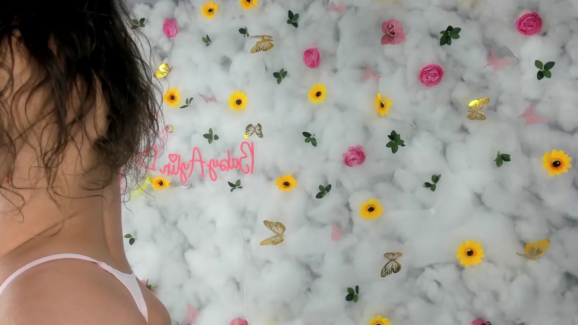 Gallery image thumbnail from BabyAylin's myfreecams stream on, 04/22/2025, 07:05 image 19 of 20