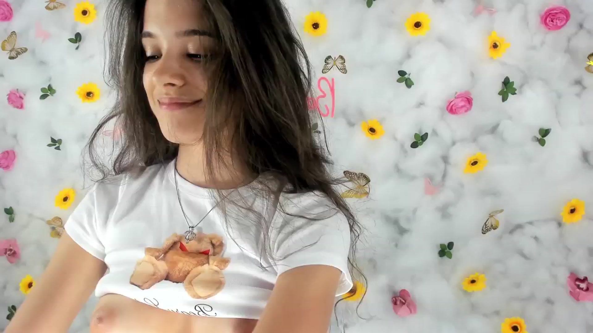 Gallery image thumbnail from BabyAylin's myfreecams stream on, 04/22/2025, 07:05 image 7 of 20