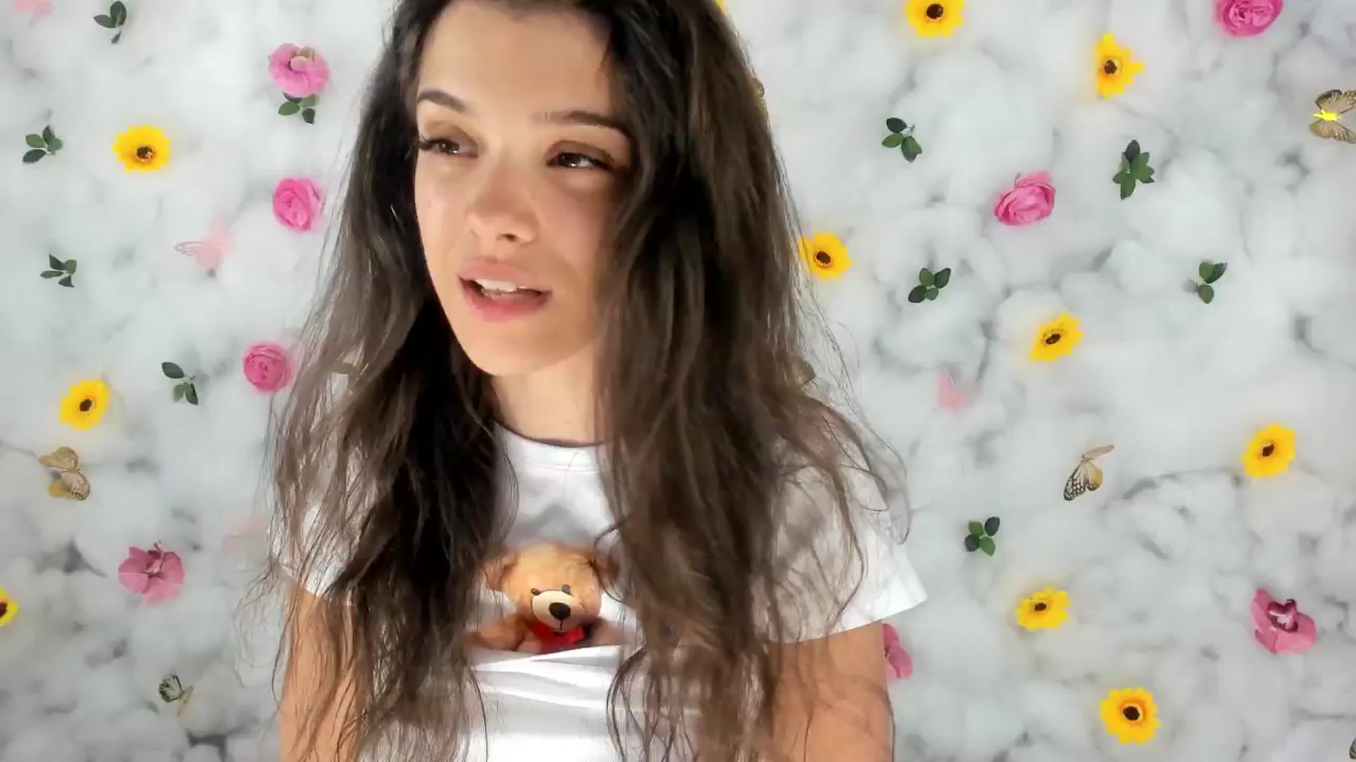 Gallery image thumbnail from BabyAylin's myfreecams stream on, 04/22/2025, 10:30 image 9 of 20