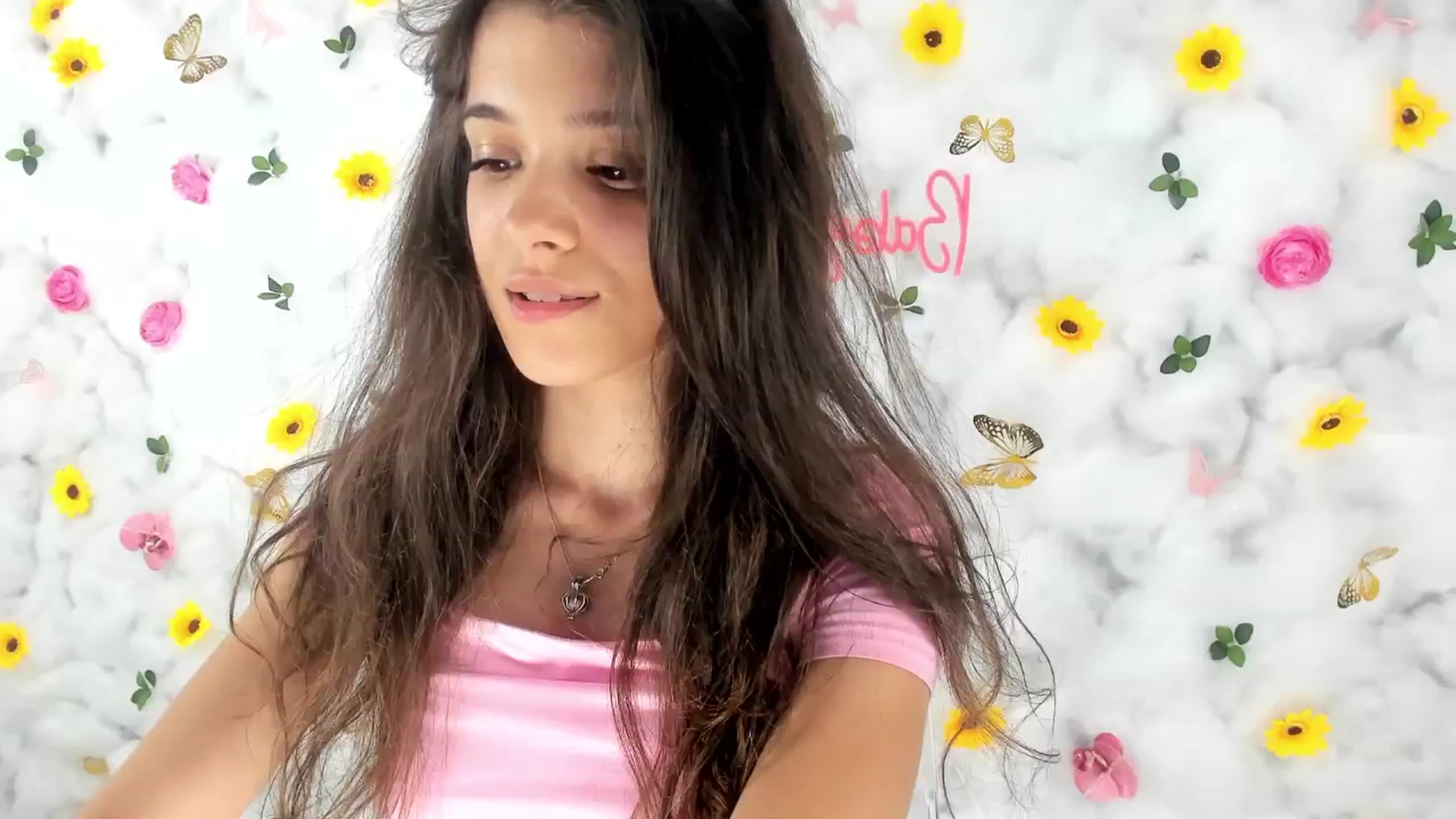Gallery image thumbnail from BabyAylin's myfreecams stream on, 04/23/2025, 09:42 image 1 of 20
