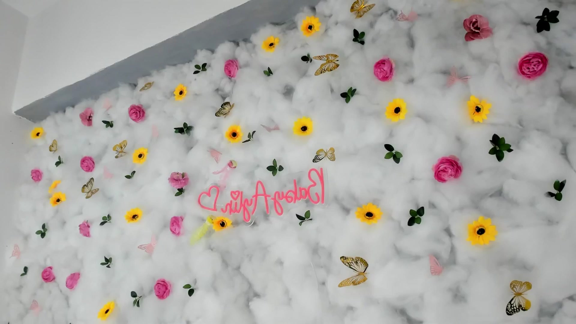 Gallery image thumbnail from BabyAylin's myfreecams stream on, 04/25/2025, 09:12 image 18 of 20