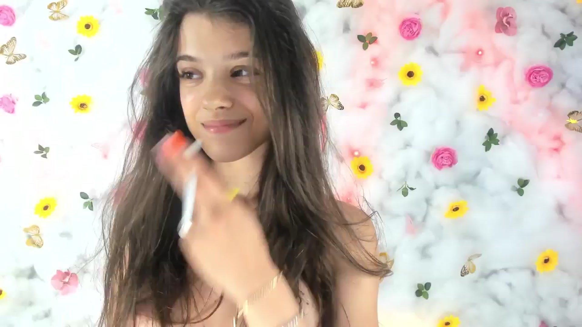 Gallery image thumbnail from BabyAylin's myfreecams stream on, 04/27/2025, 10:48 image 16 of 20