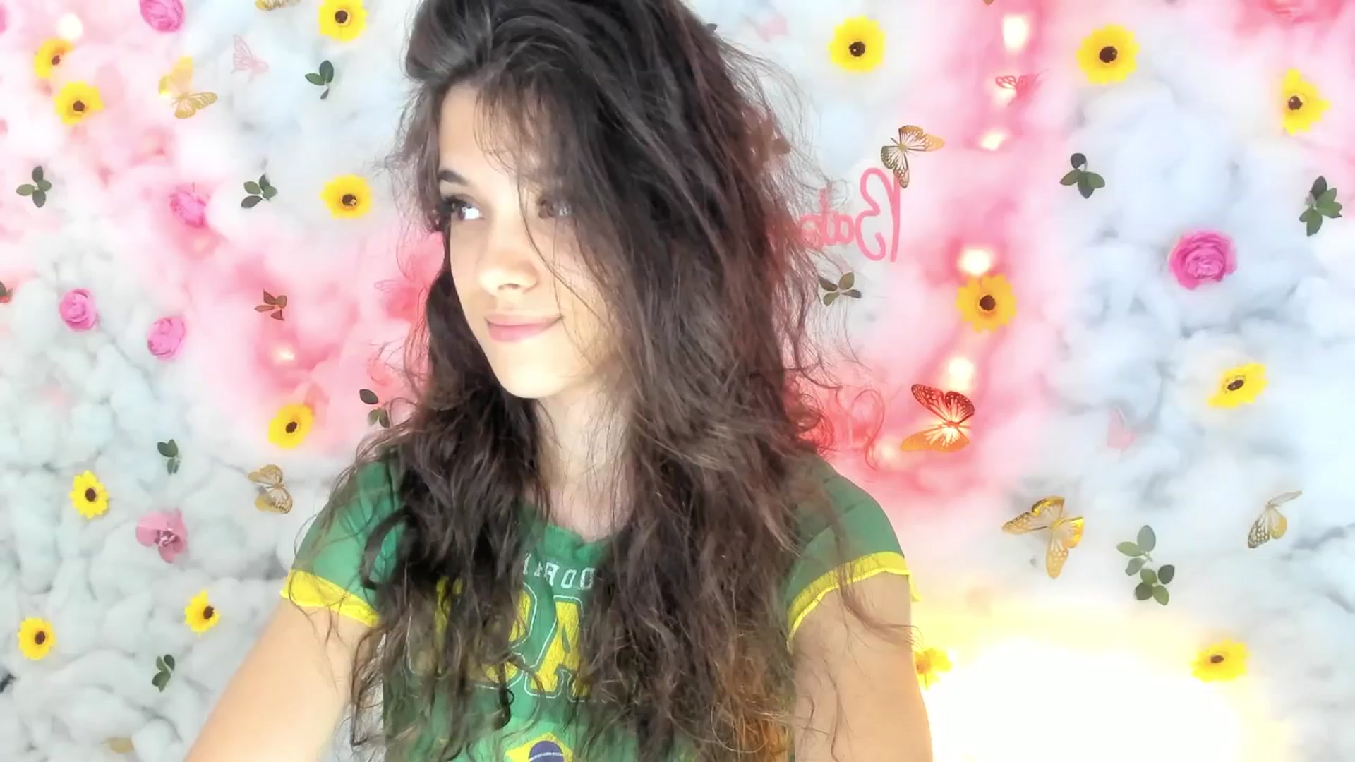 Gallery image thumbnail from BabyAylin's myfreecams stream on, 05/06/2025, 10:28 image 4 of 20