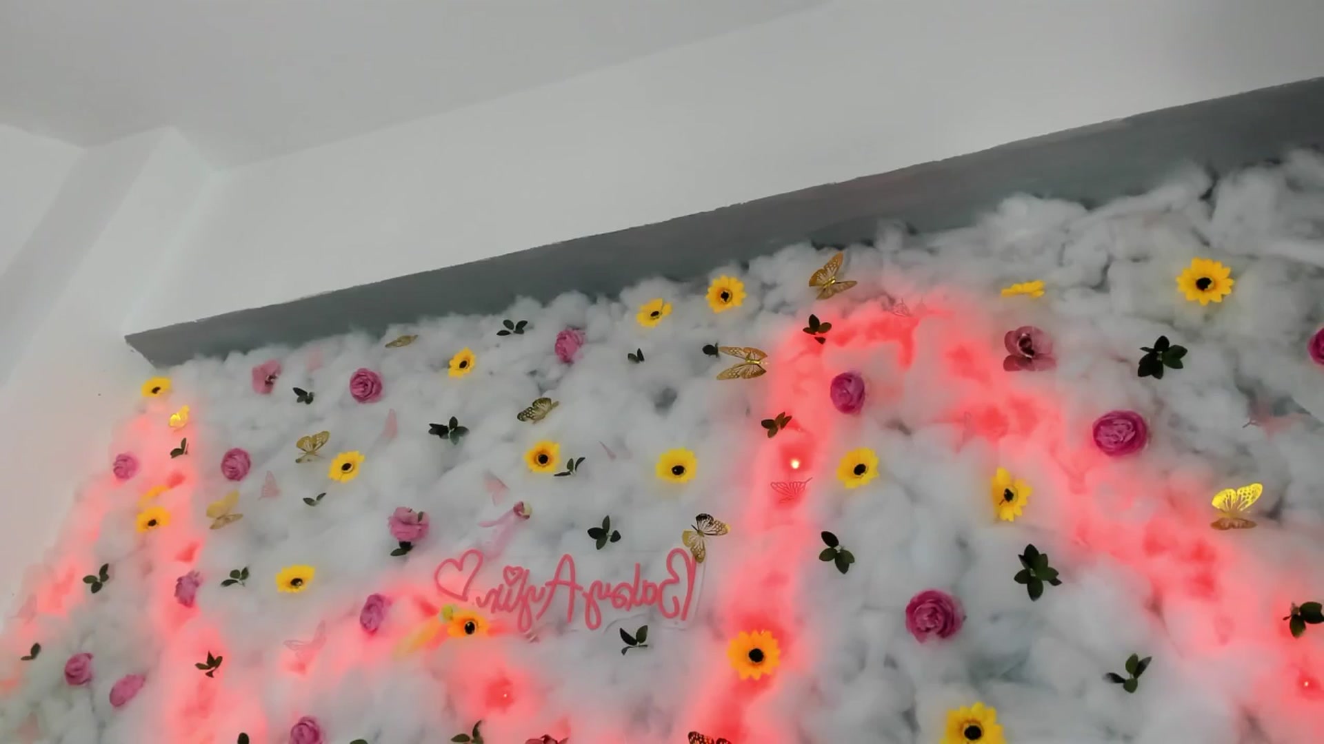 Gallery image thumbnail from BabyAylin's myfreecams stream on, 05/06/2025, 13:22 image 17 of 20