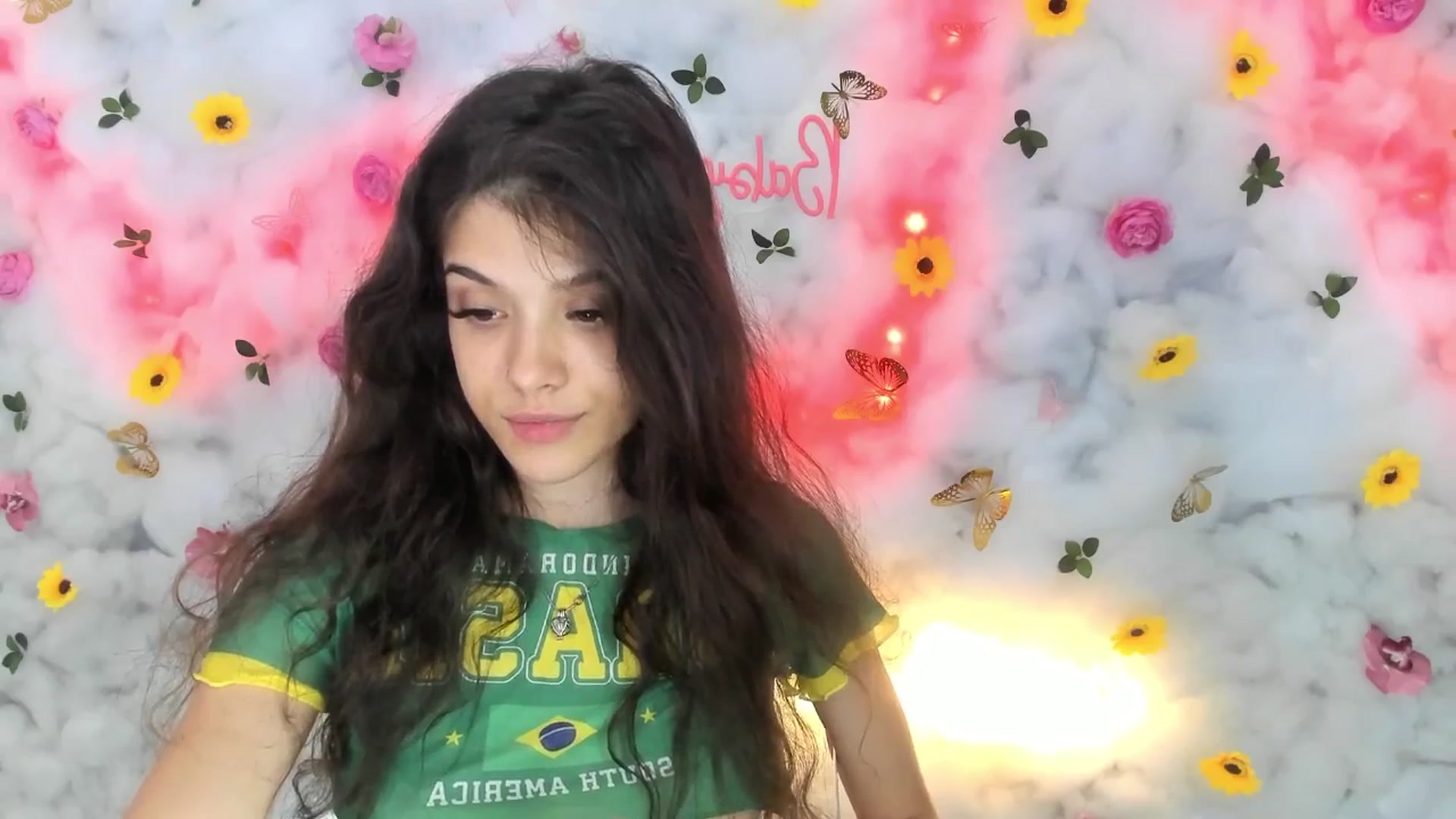 Gallery image thumbnail from BabyAylin's myfreecams stream on, 05/06/2025, 13:22 image 7 of 20
