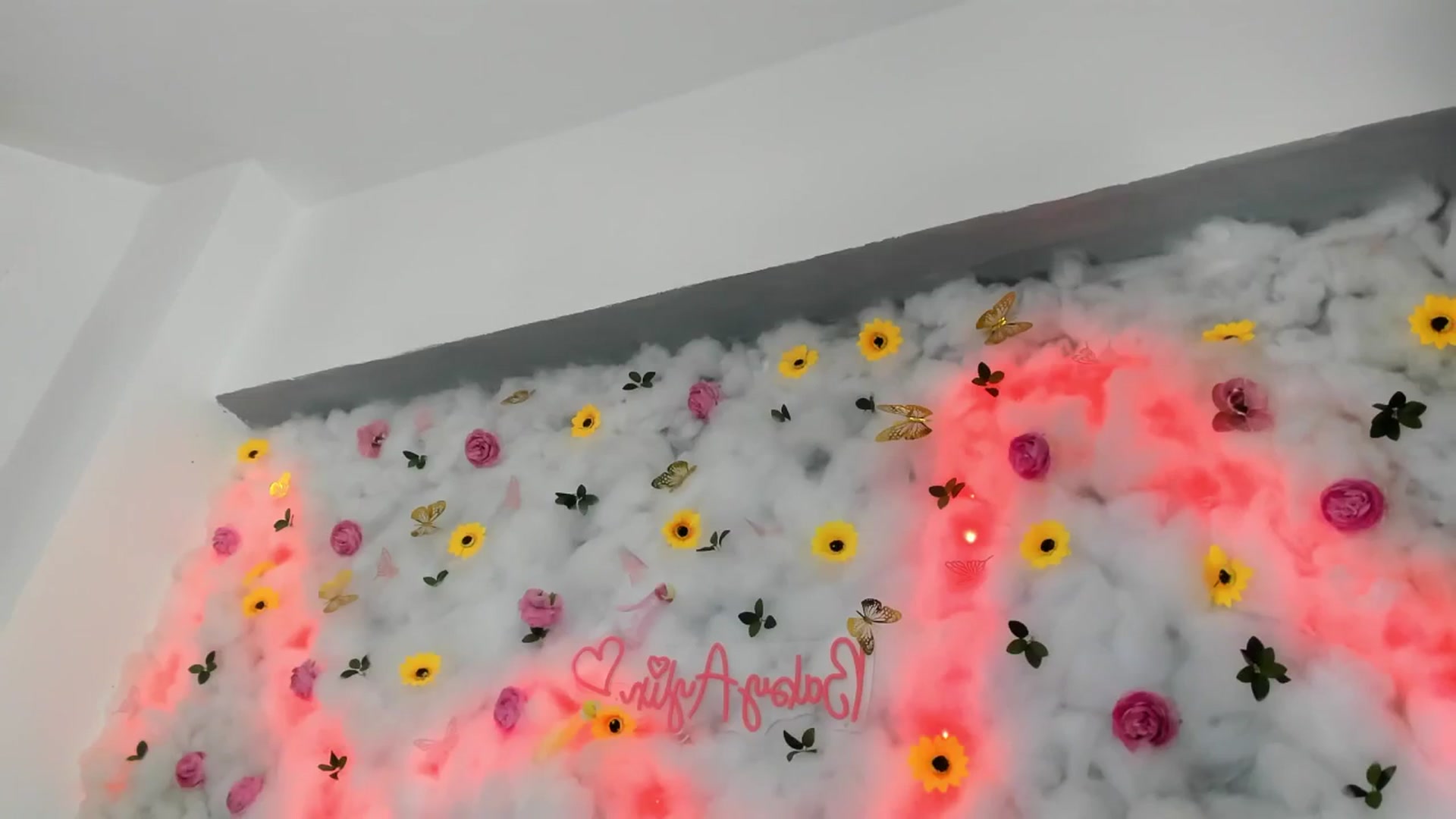 Gallery image thumbnail from BabyAylin's myfreecams stream on, 05/06/2025, 13:22 image 4 of 20
