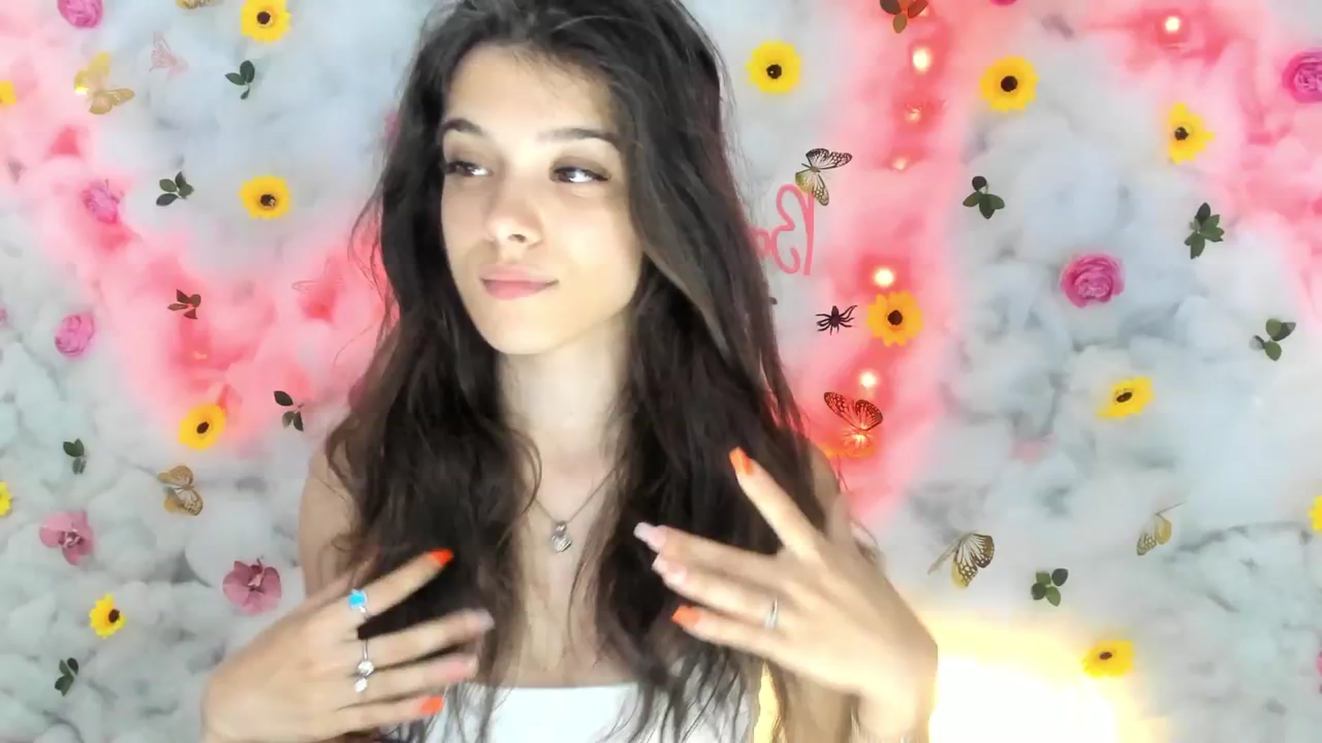 Gallery image thumbnail from BabyAylin's myfreecams stream on, 05/08/2025, 12:20 image 2 of 20