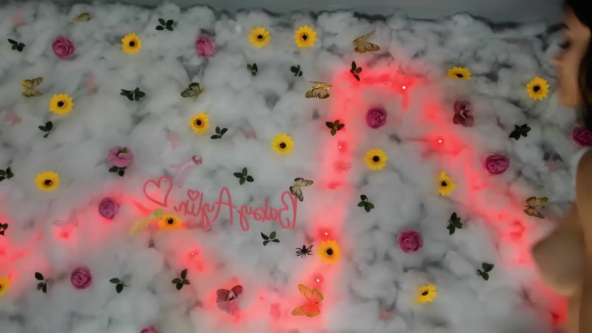 Gallery image thumbnail from BabyAylin's myfreecams stream on, 05/08/2025, 12:44 image 17 of 20
