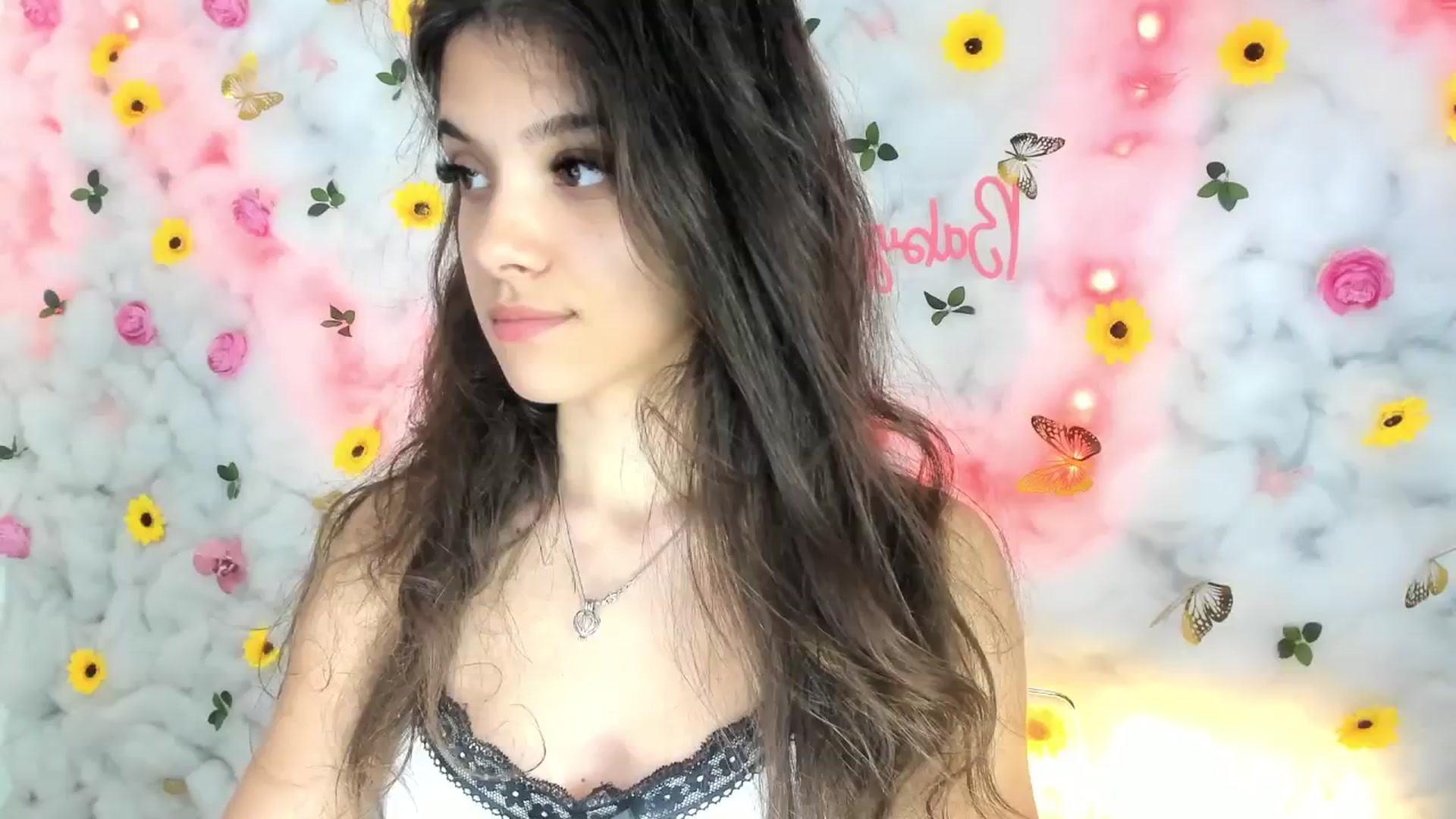 Gallery image thumbnail from BabyAylin's myfreecams stream on, 05/09/2025, 10:40 image 7 of 20
