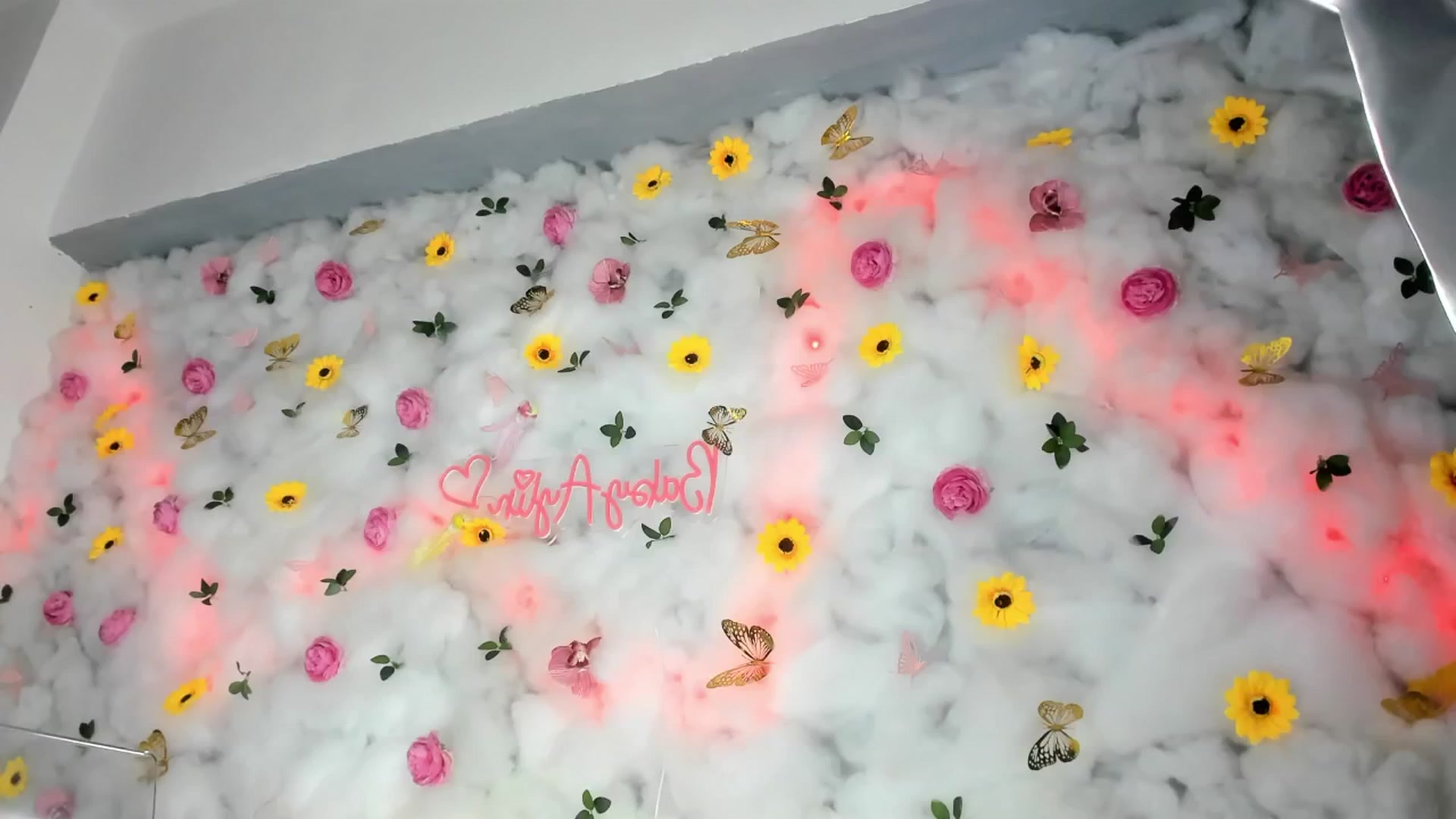 Gallery image thumbnail from BabyAylin's myfreecams stream on, 05/12/2025, 11:56 image 4 of 20