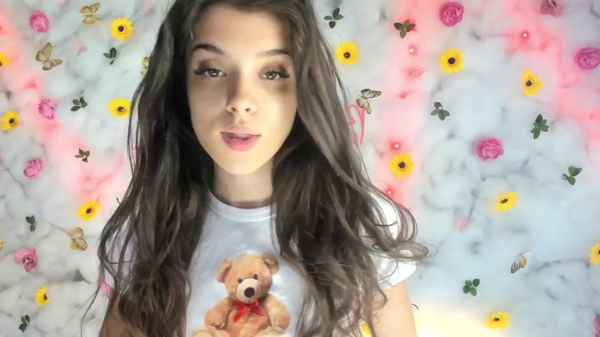 Gallery image thumbnail from BabyAylin's myfreecams stream on, 05/13/2025, 09:50 image 14 of 20