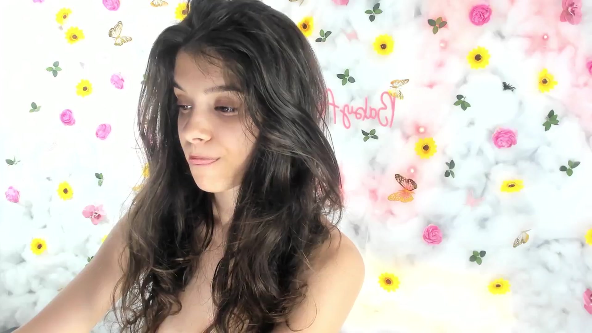 Gallery image thumbnail from BabyAylin's myfreecams stream on, 06/03/2025, 10:40 image 4 of 20