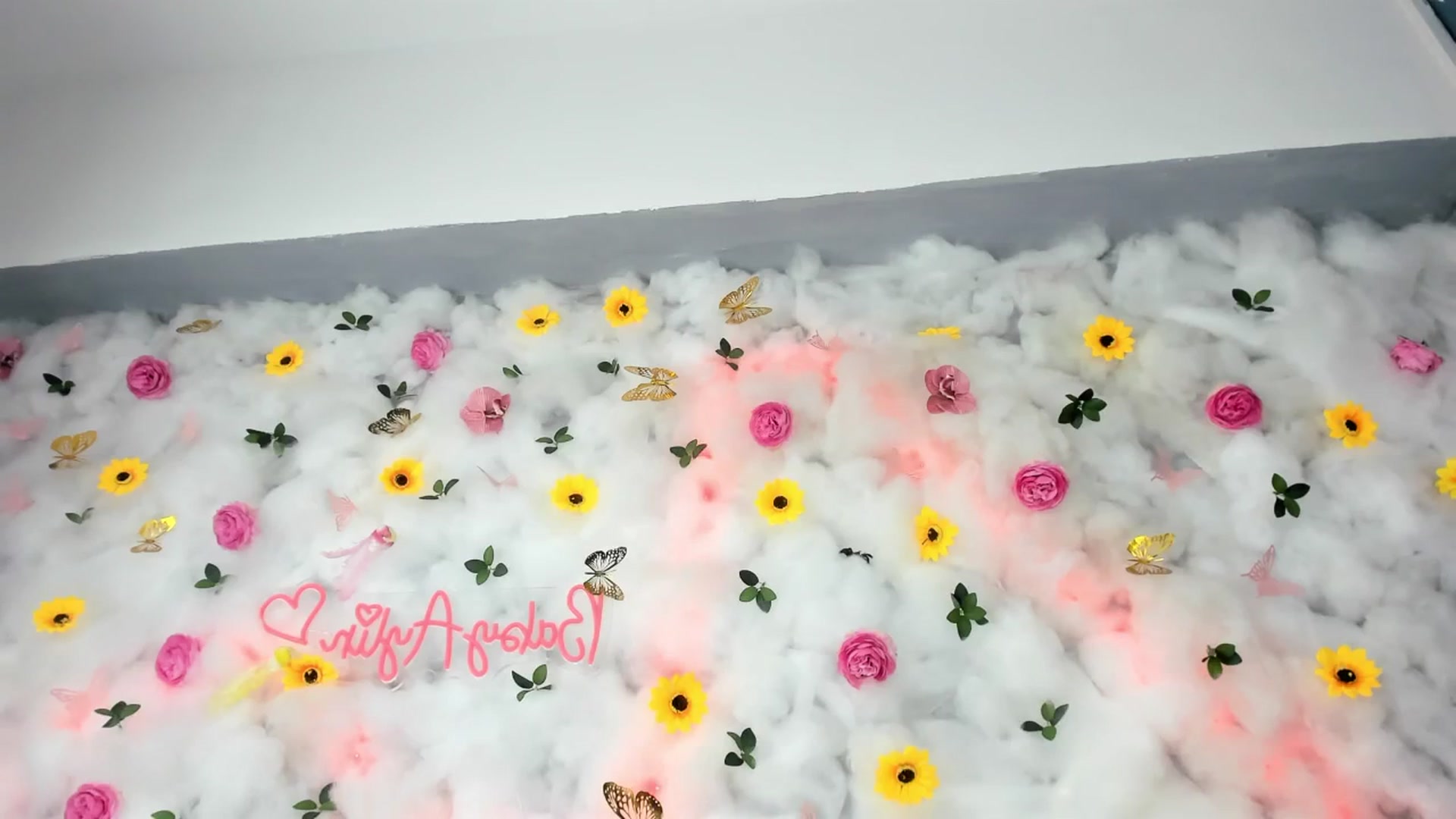 Gallery image thumbnail from BabyAylin's myfreecams stream on, 06/15/2025, 10:22 image 15 of 20