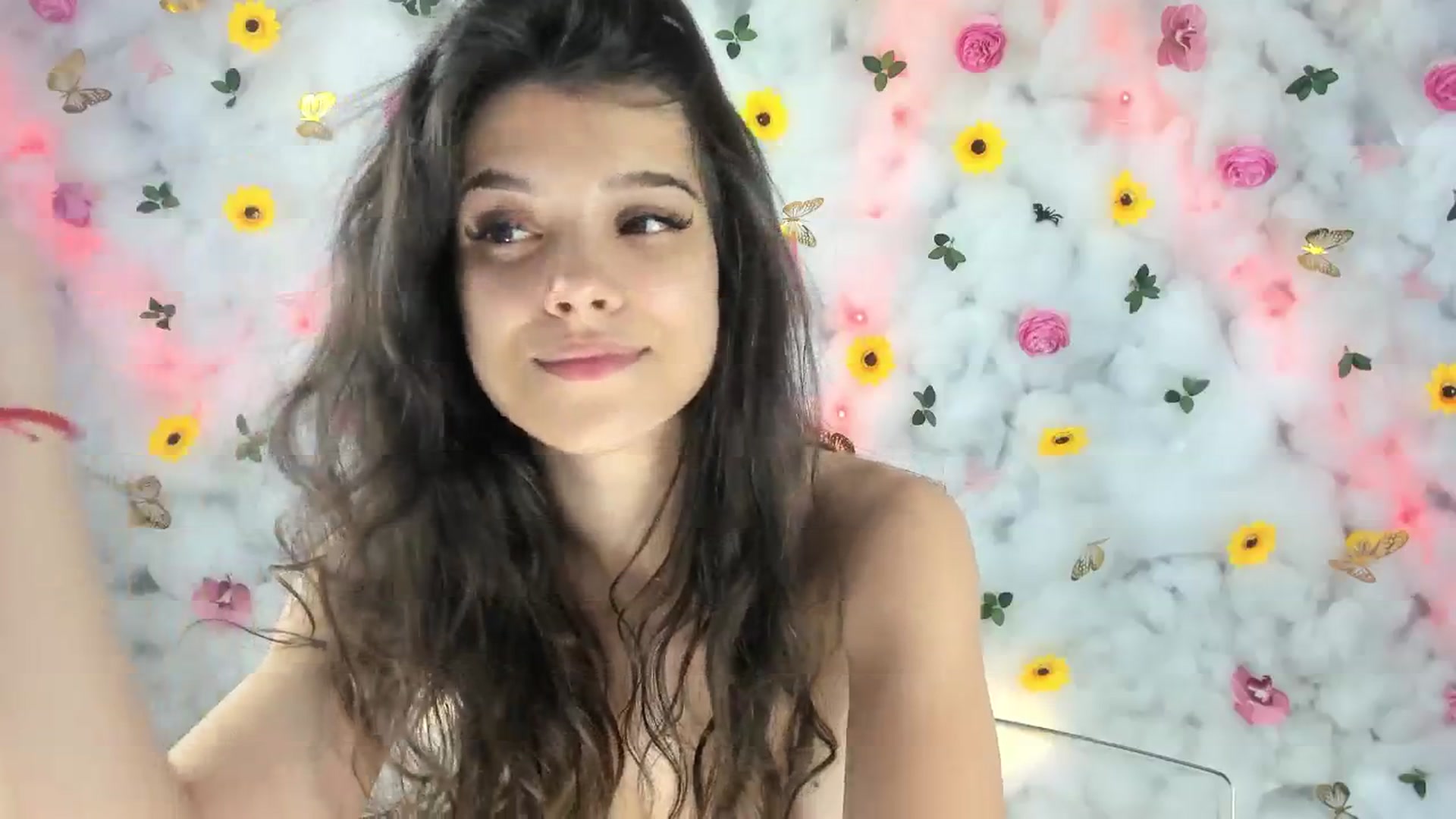 Gallery image thumbnail from BabyAylin's myfreecams stream on, 06/15/2025, 13:10 image 9 of 20