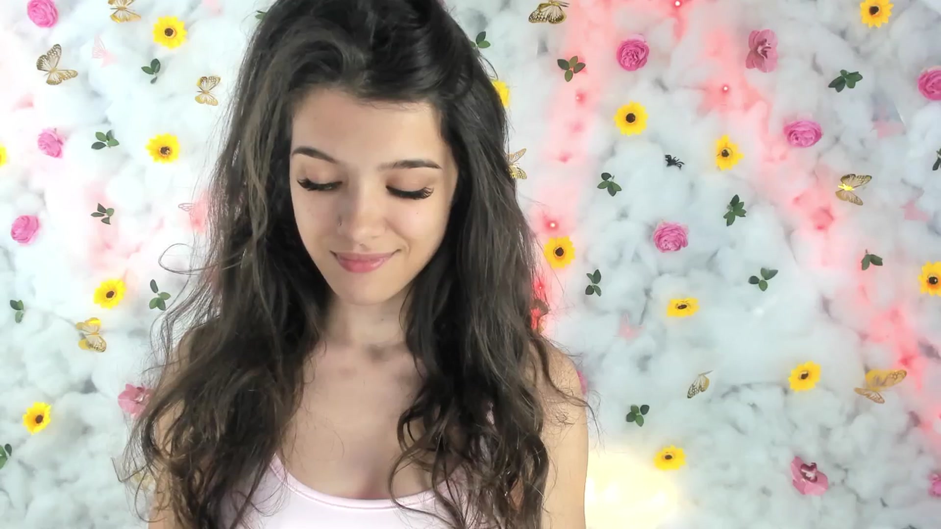 Gallery image thumbnail from BabyAylin's myfreecams stream on, 06/17/2025, 10:04 image 7 of 20