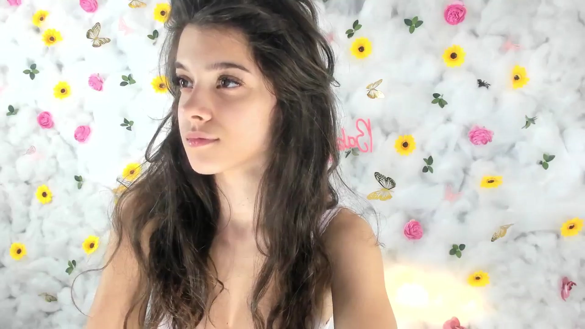 Gallery image thumbnail from BabyAylin's myfreecams stream on, 06/20/2025, 08:32 image 10 of 20
