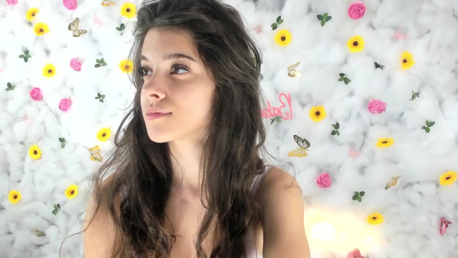 Gallery image thumbnail from BabyAylin's myfreecams stream on, 06/20/2025, 08:32 image 11 of 20