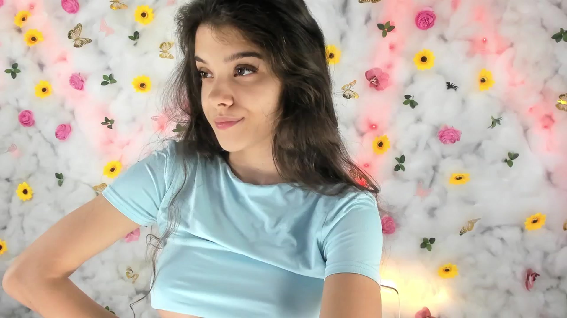 Gallery image thumbnail from BabyAylin's myfreecams stream on, 06/22/2025, 07:59 image 8 of 20