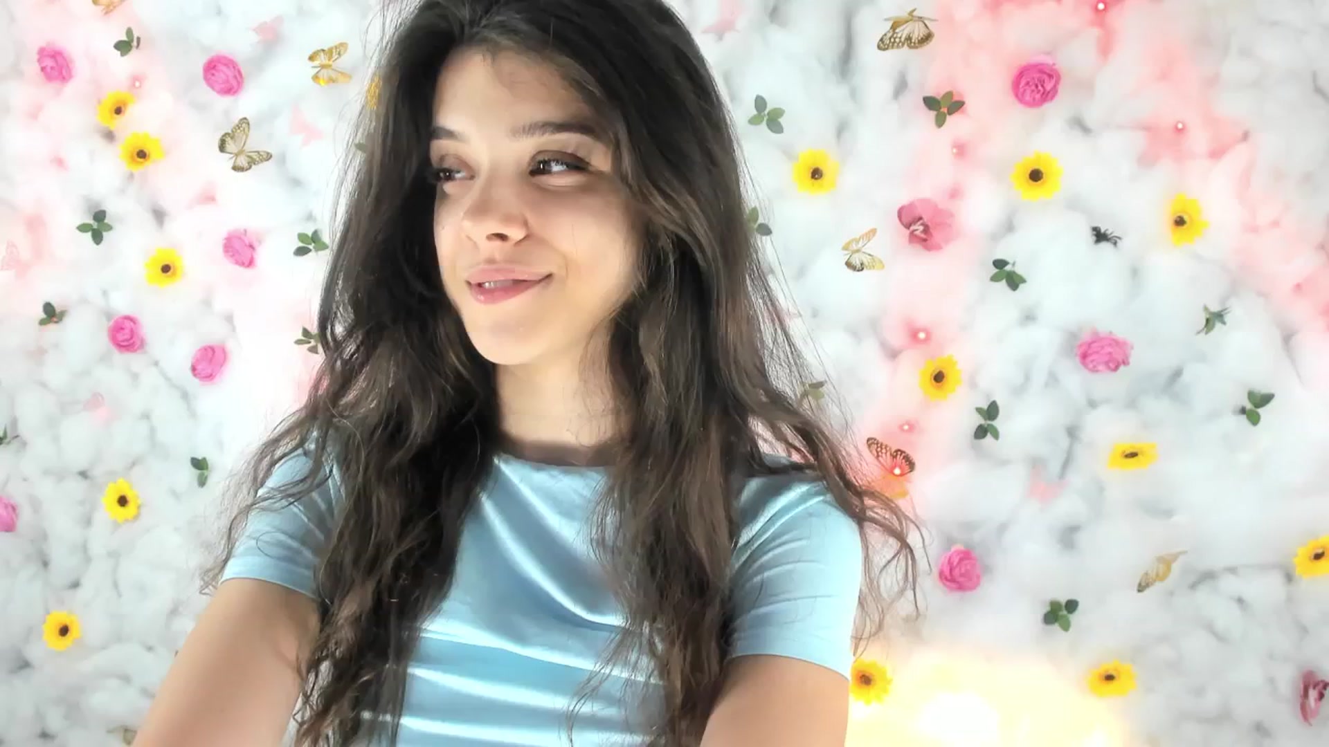 Gallery image thumbnail from BabyAylin's myfreecams stream on, 06/22/2025, 07:59 image 15 of 20