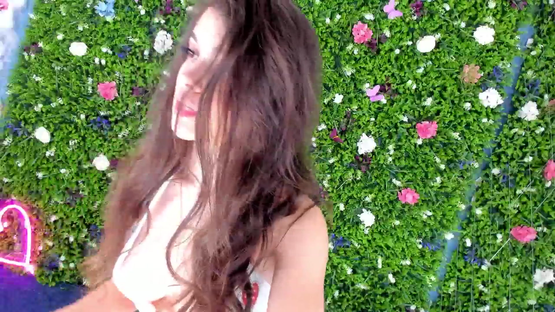Gallery image thumbnail from BabyAylin's myfreecams stream on, 07/14/2025, 11:19 image 4 of 20