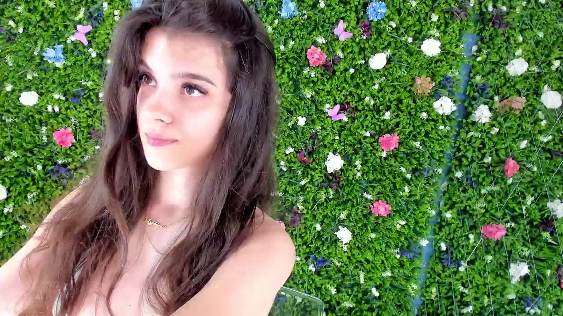 Gallery image thumbnail from BabyAylin's myfreecams stream on, 07/14/2025, 11:19 image 20 of 20