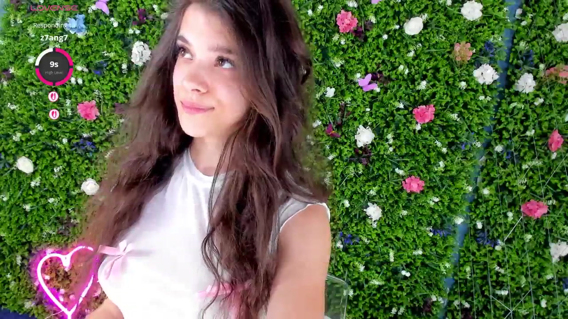 Gallery image thumbnail from BabyAylin's myfreecams stream on, 07/20/2025, 15:22 image 10 of 20