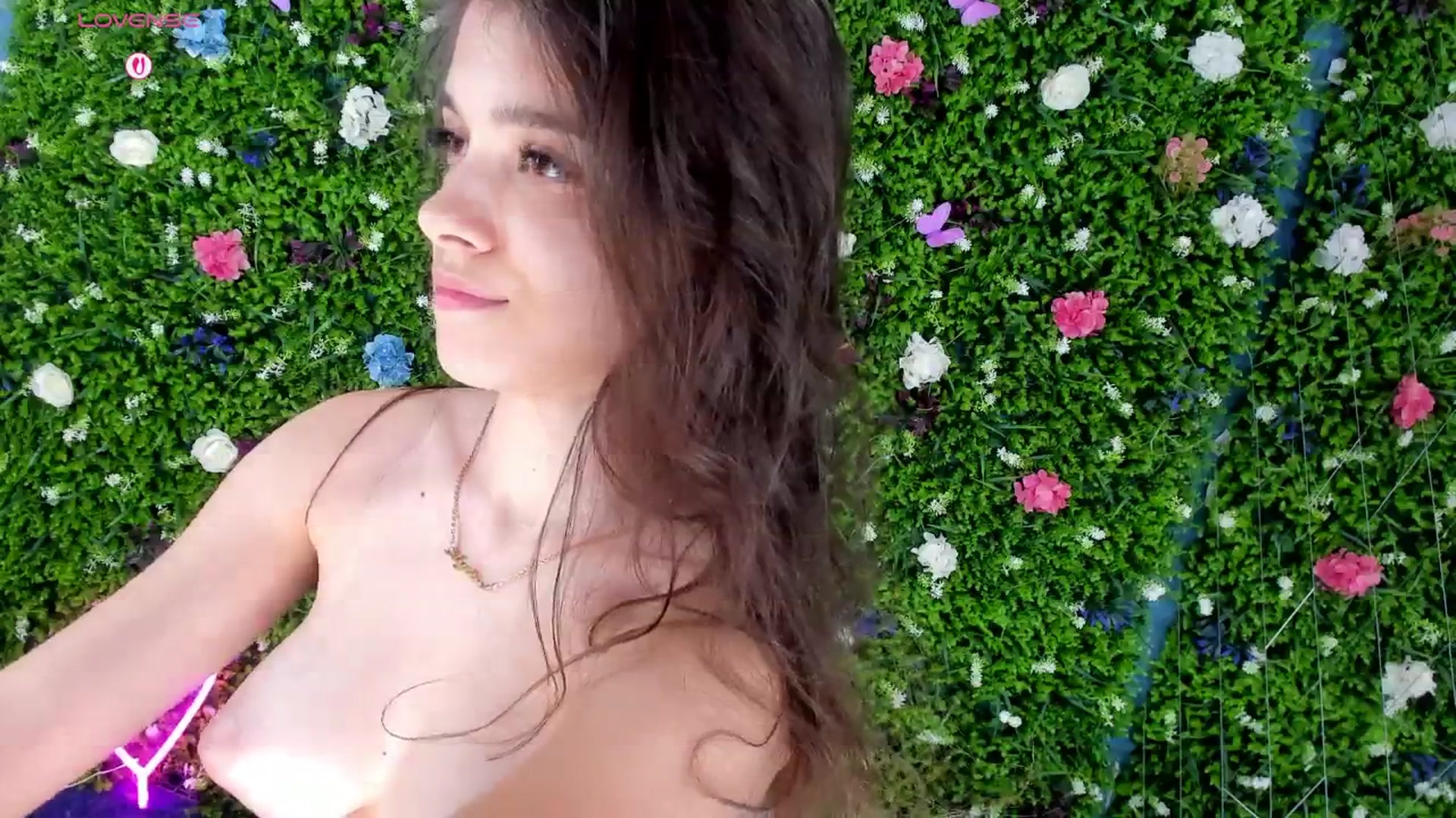 Gallery image thumbnail from BabyAylin's myfreecams stream on, 07/20/2025, 15:22 image 3 of 20