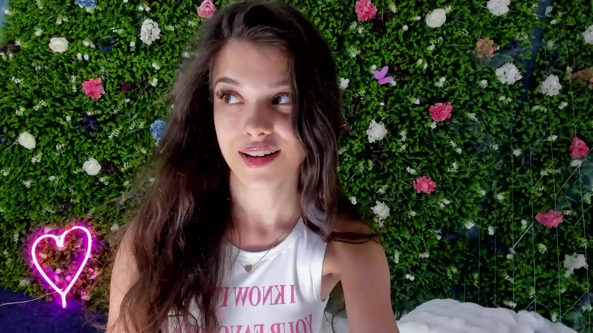 Gallery image thumbnail from BabyAylin's myfreecams stream on, 08/07/2025, 18:34 image 2 of 20